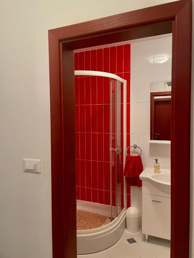 Aurelia Apartment Makarska Exterior photo